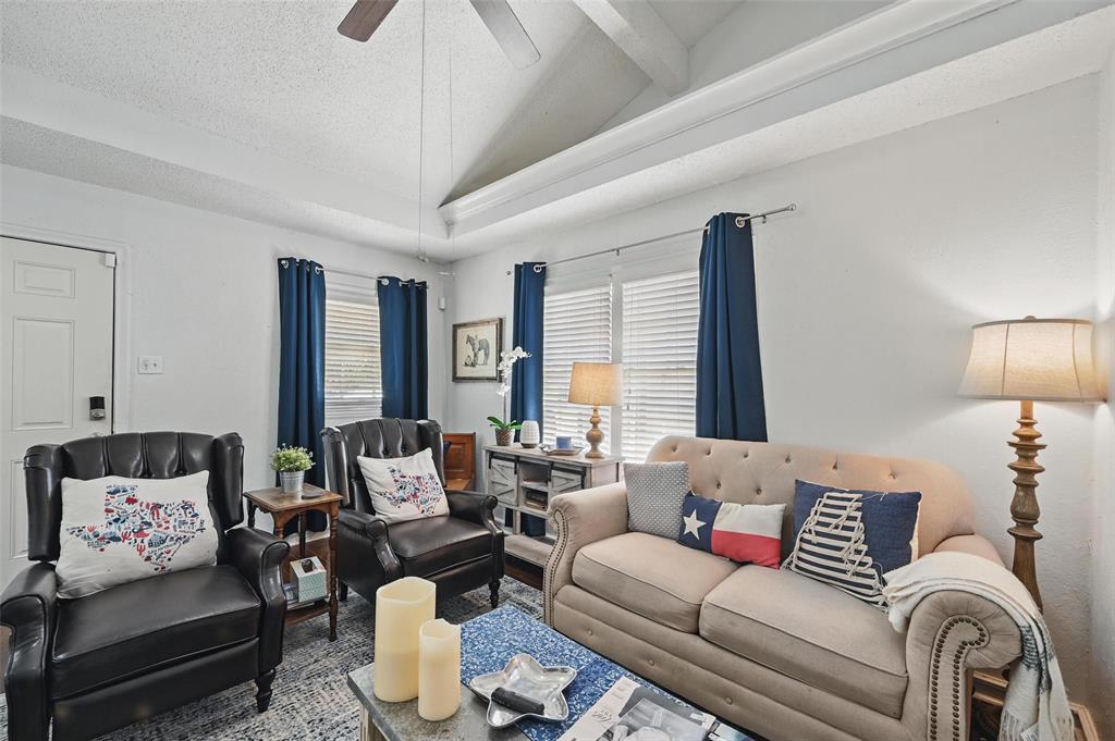 Chamberlain Arlington Heights 1st - Residential Lease