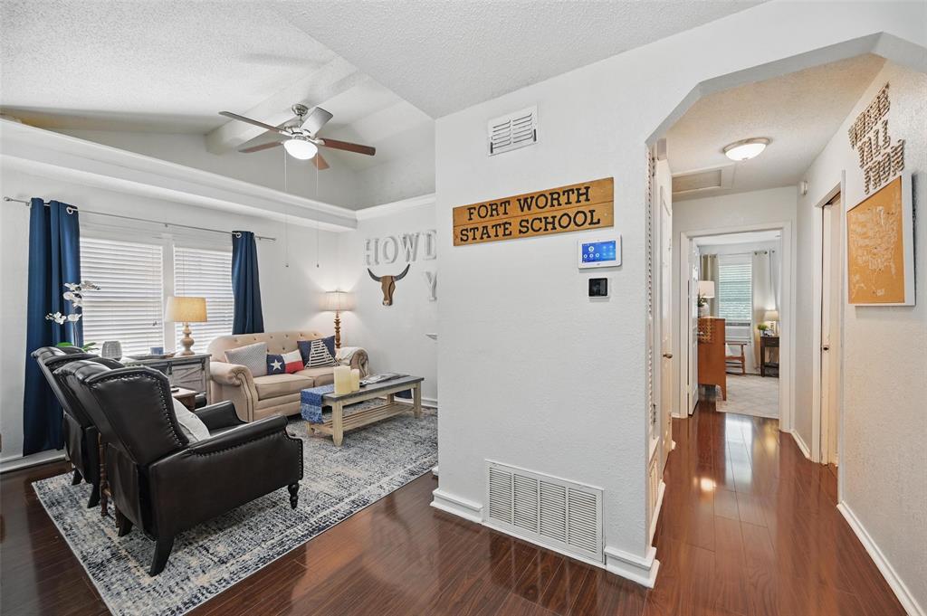 Chamberlain Arlington Heights 1st - Residential Lease