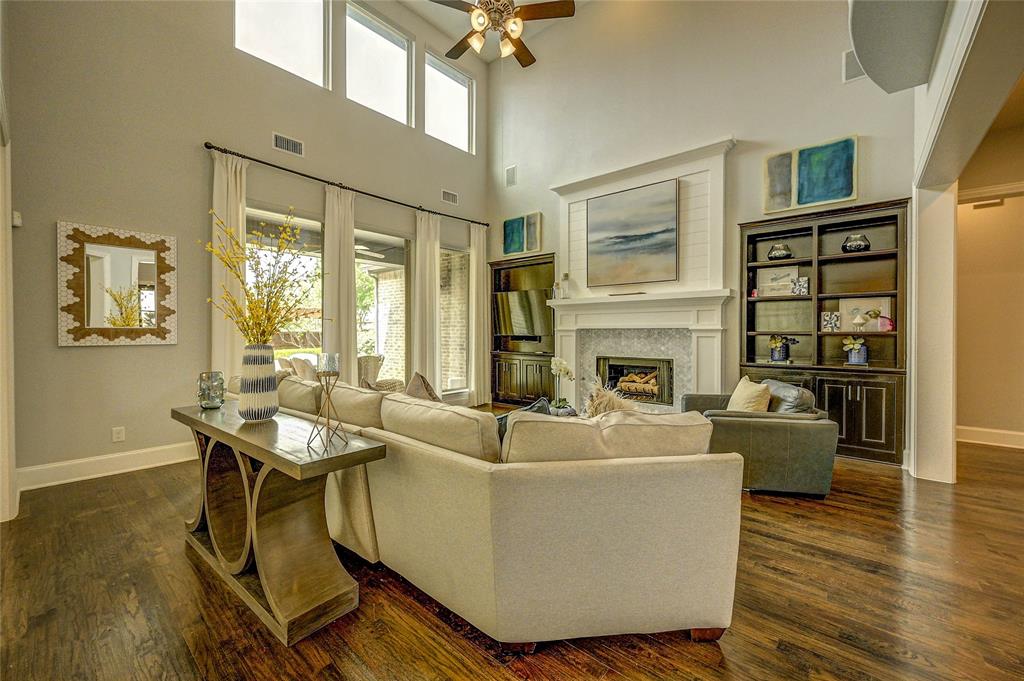 1212 Damsel Caitlyn Drive
