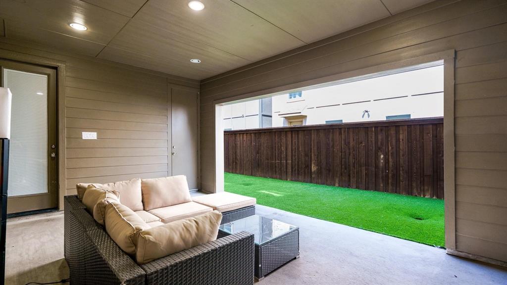 Soho Square Ph 1 - Residential