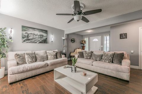 4535 Alamosa Street Fort Worth TX 76119