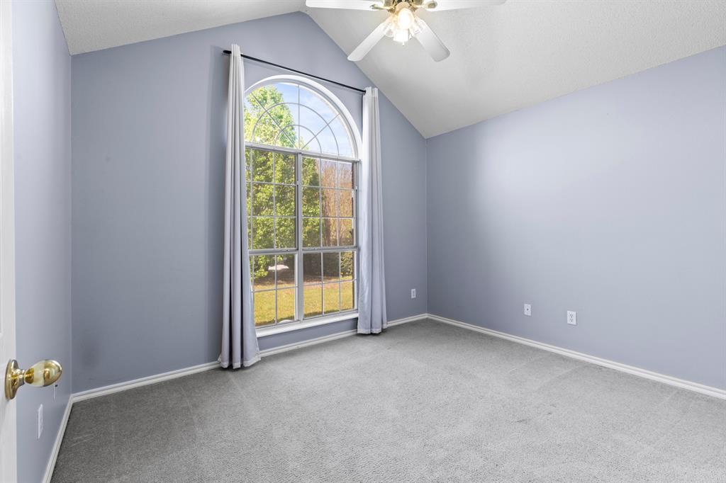 HIGHLANDS OF LINDALE - Residential