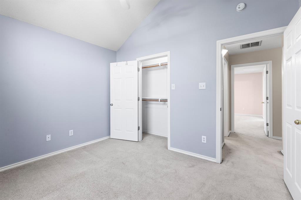 HIGHLANDS OF LINDALE - Residential