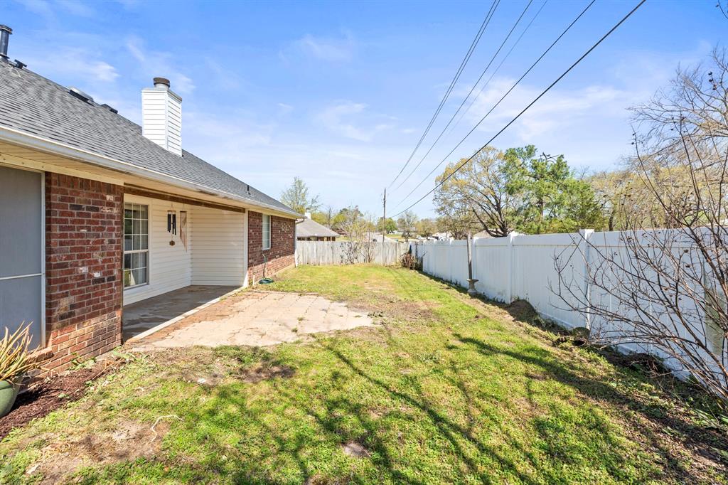 HIGHLANDS OF LINDALE - Residential