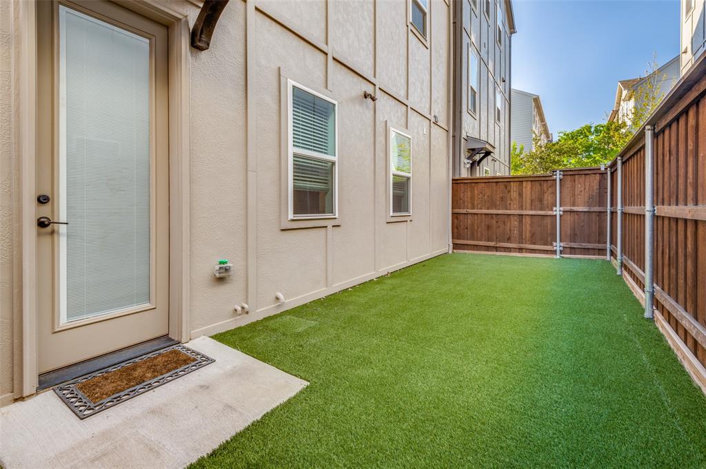 Soho Square Ph 1 - Residential Lease