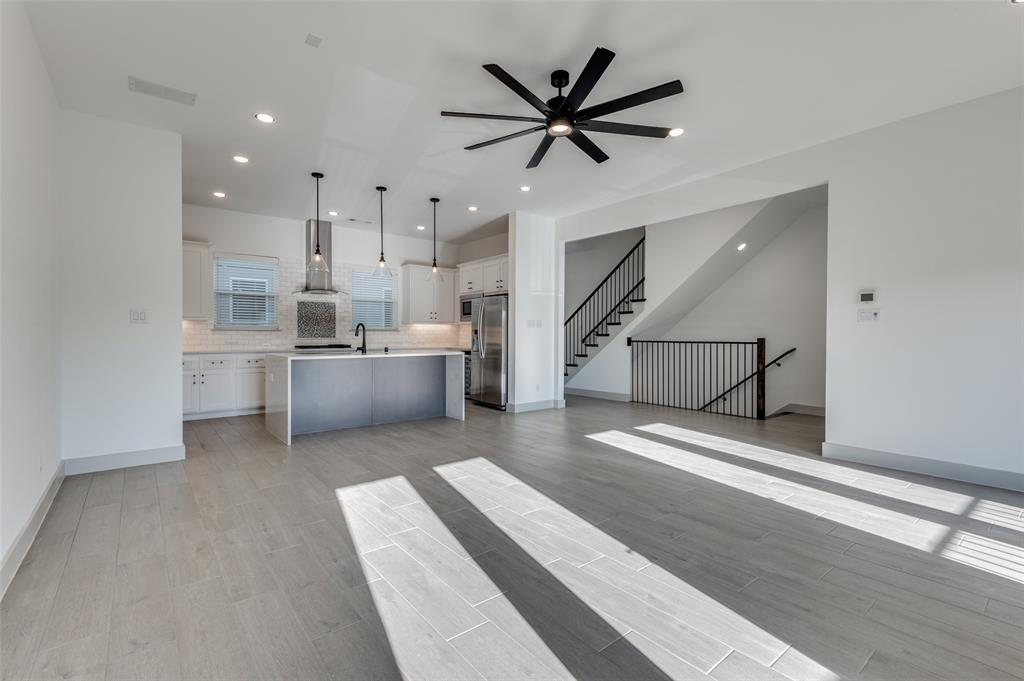 Soho Square Ph 1 - Residential Lease