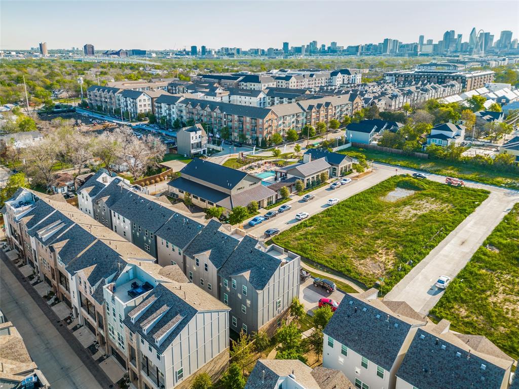 Soho Square Ph 1 - Residential Lease