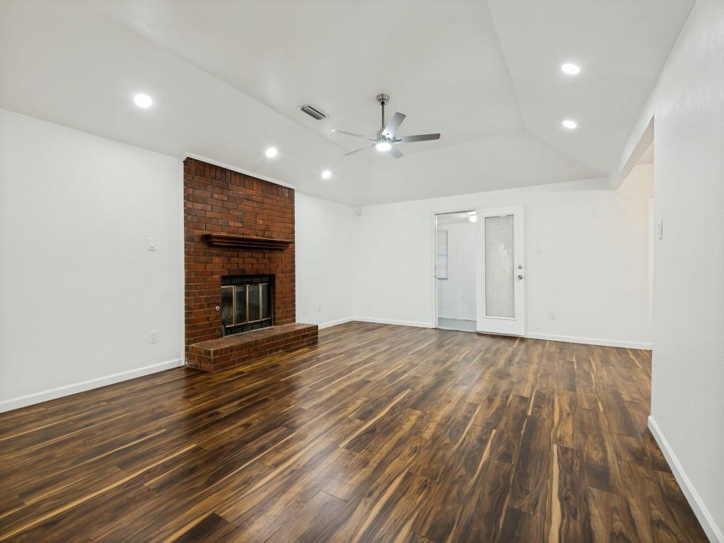 3716 Royal Valley Road