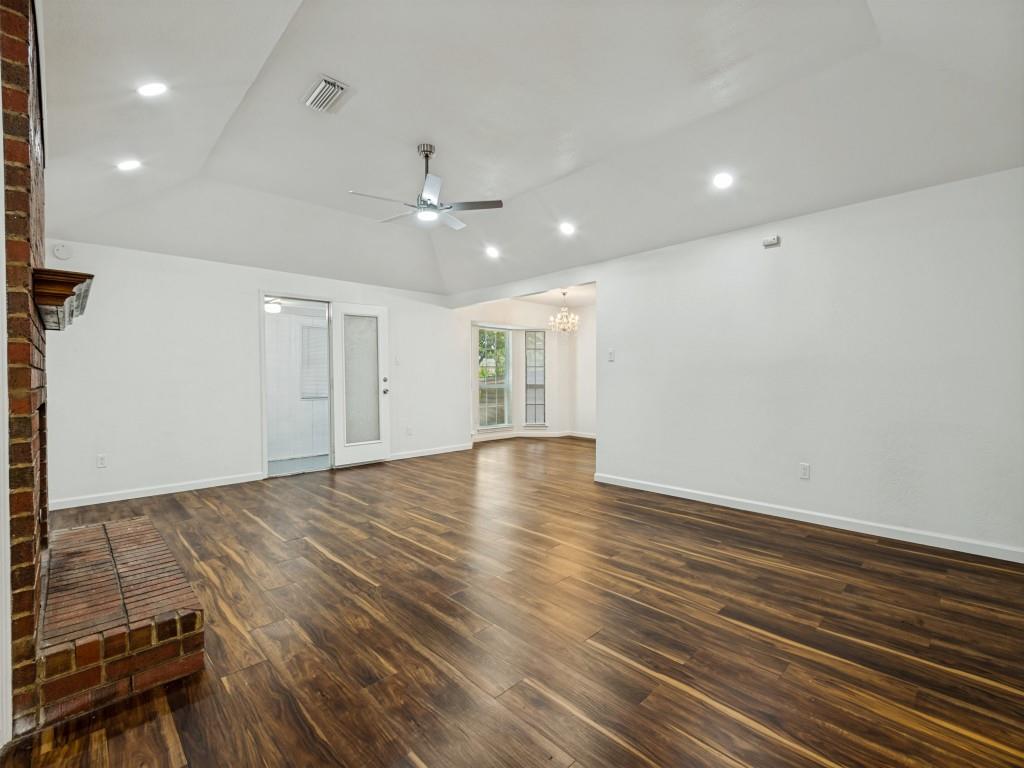 3716 Royal Valley Road