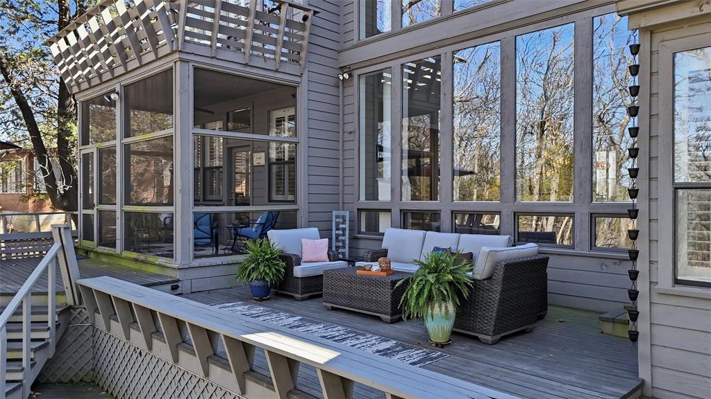 Preston Oaks - Residential