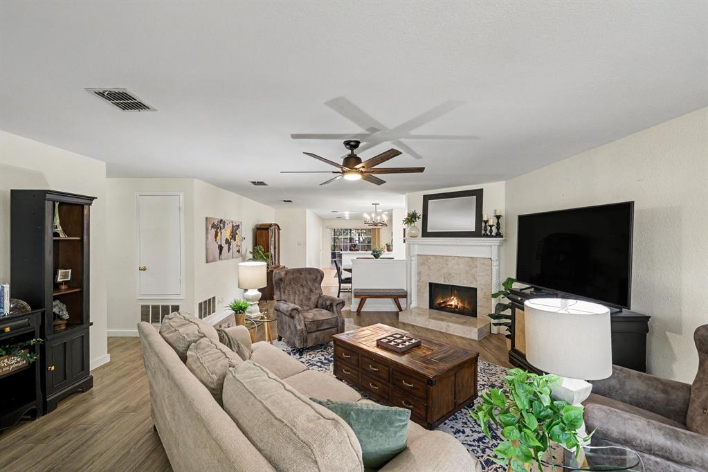 3123 Melrose Drive