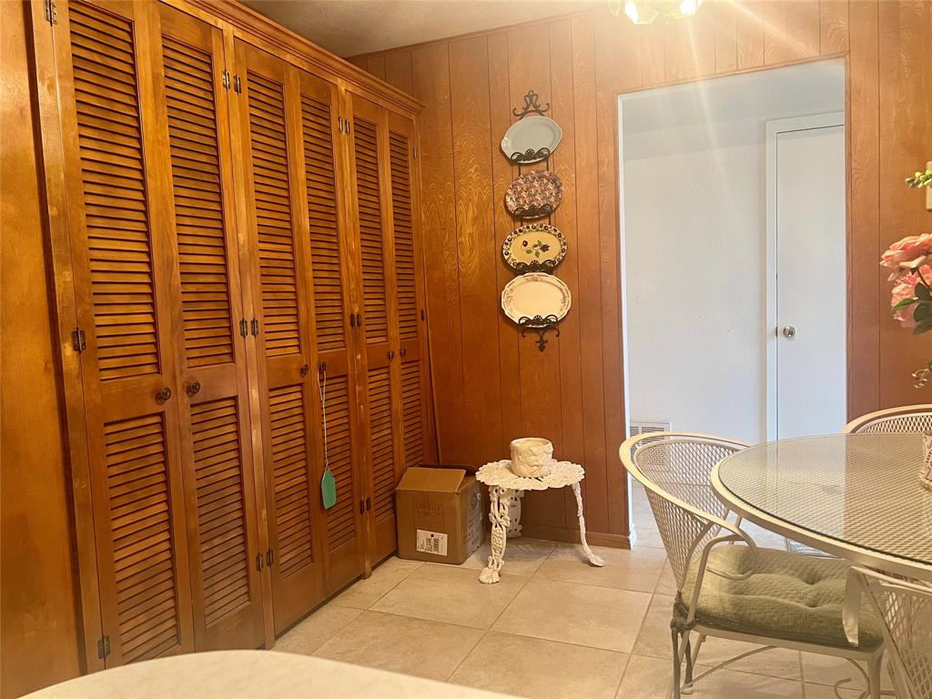 Davis 1st Add - Residential