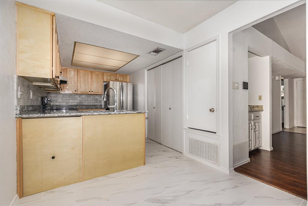 Lifescape Villas On Dublin Condos - Residential