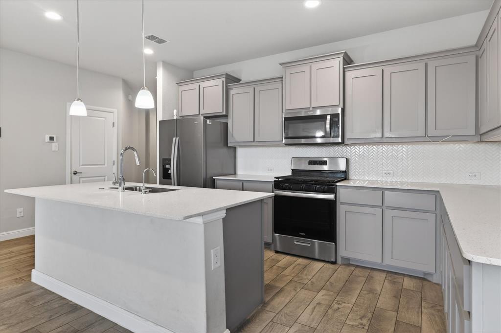 Trails Elizabeth Crk Ph 4 - Residential