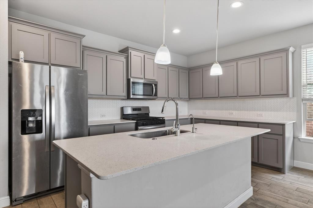 Trails Elizabeth Crk Ph 4 - Residential