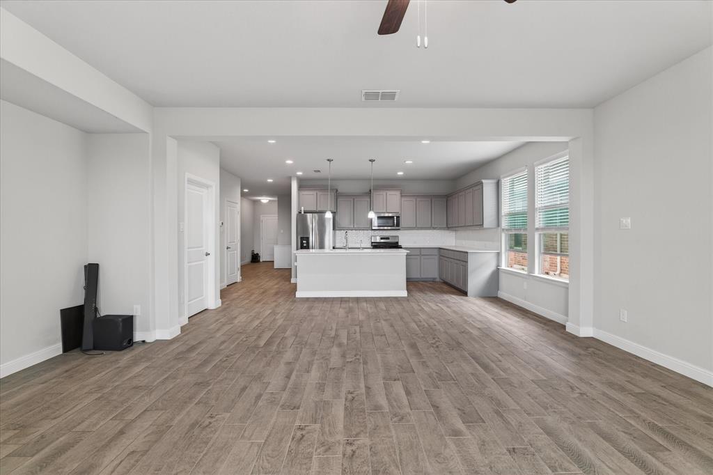 Trails Elizabeth Crk Ph 4 - Residential