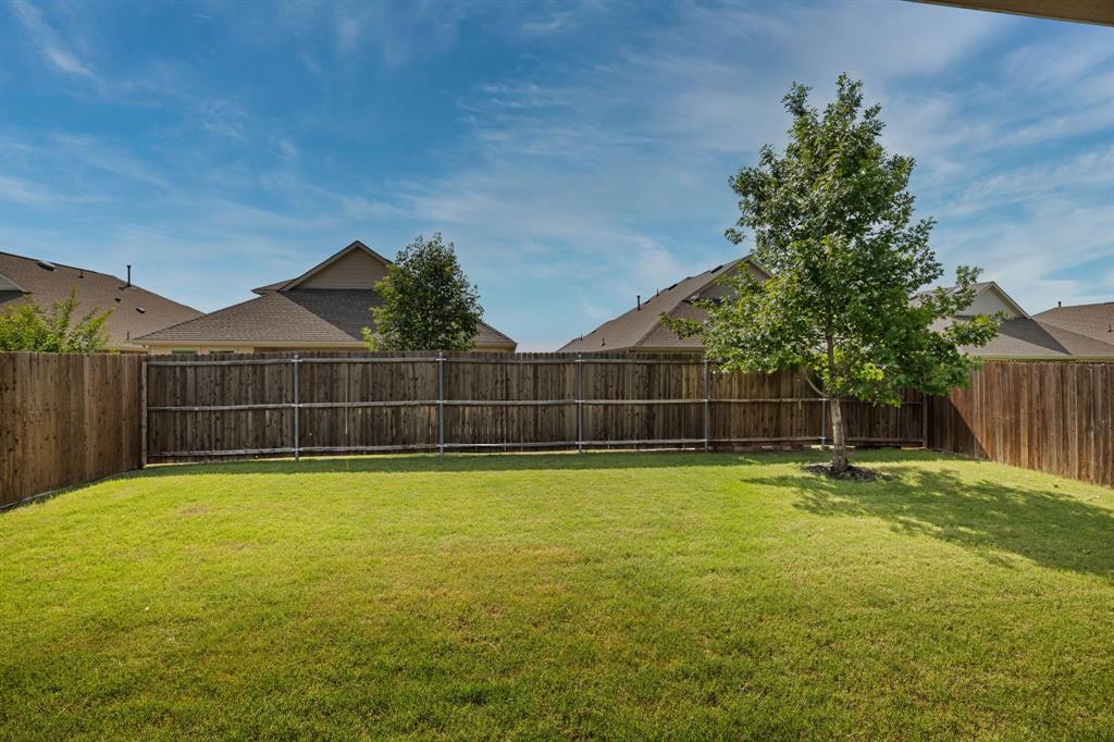 404 Madrone Lane