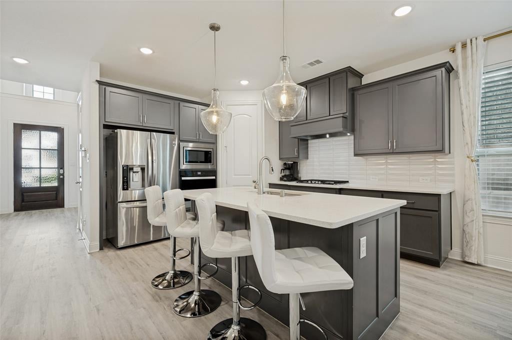 2829 Epping Way