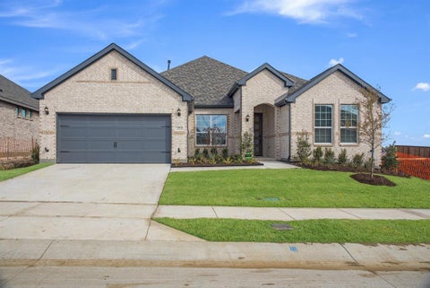 Photo of 685 Red Maple Road, Waxahachie, TX 75165 (MLS # 21299600)
