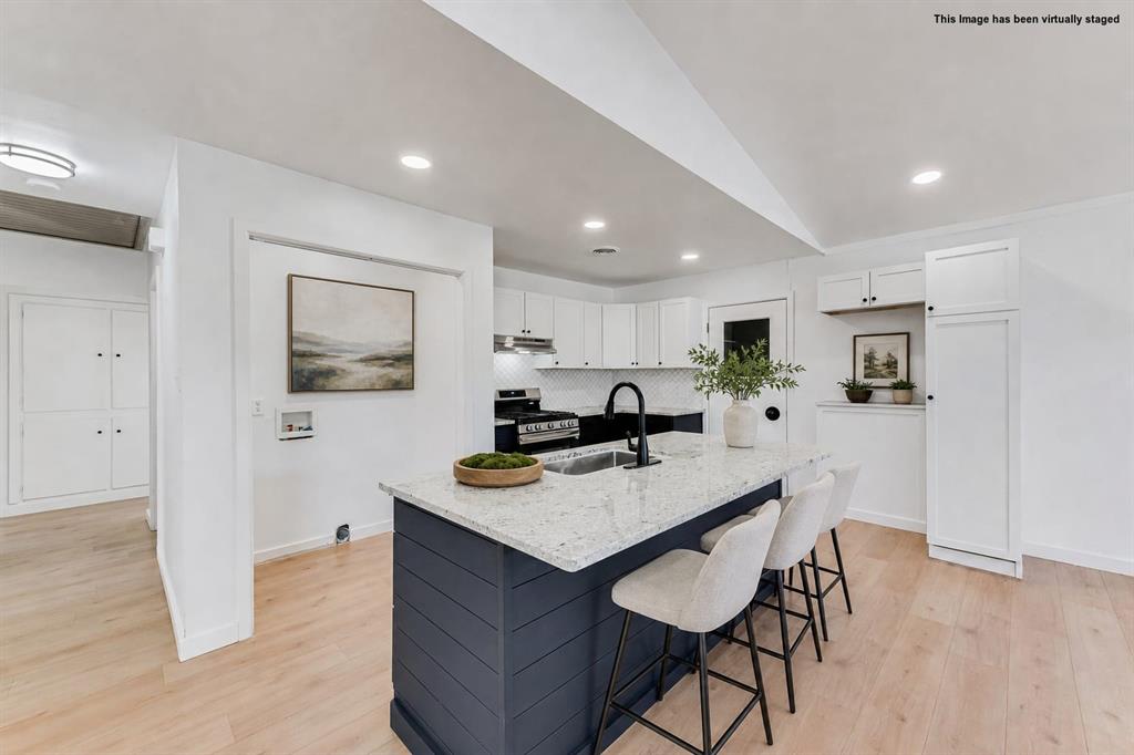 Photo of 1105 W White Avenue, McKinney, TX 75069 (MLS # 21350728)