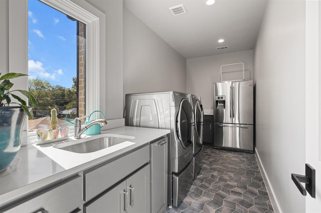 Lake Highlands Estates - Residential