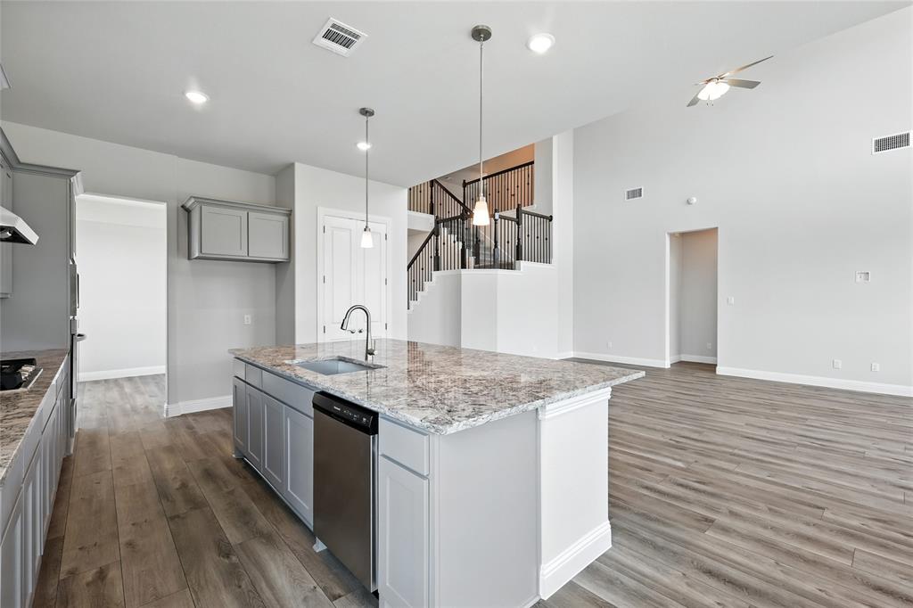 Ridge Crossing - Residential