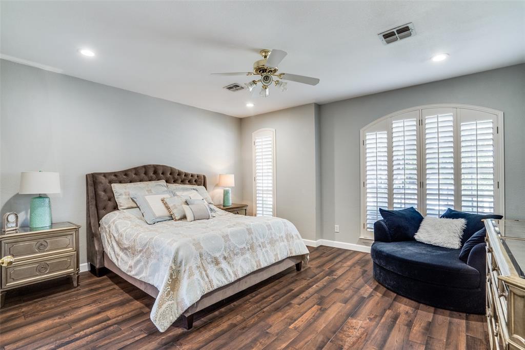 1403 Greenbriar Drive