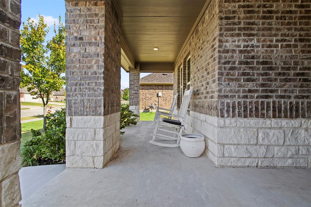 208 Churchill Court