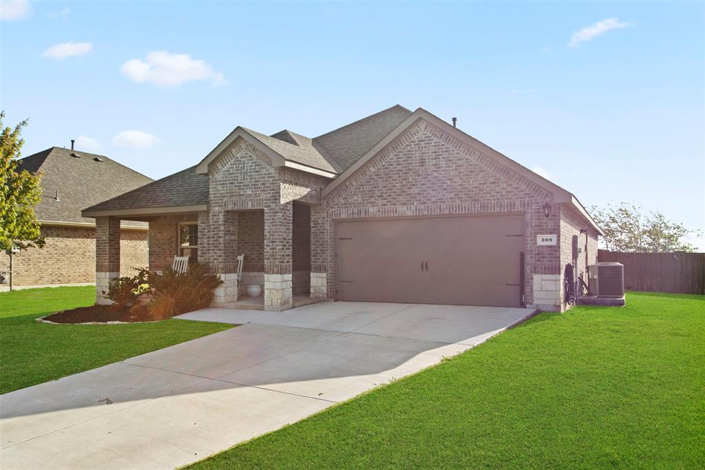 208 Churchill Court