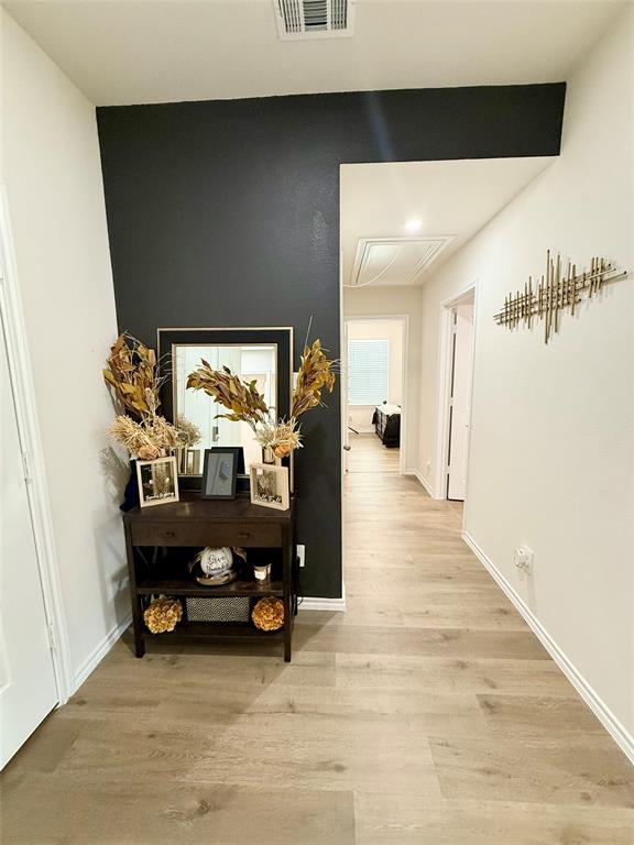 Enclave Pecan Crk Ph III - Residential Lease