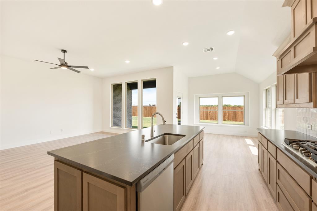 Waverly Estates - Residential