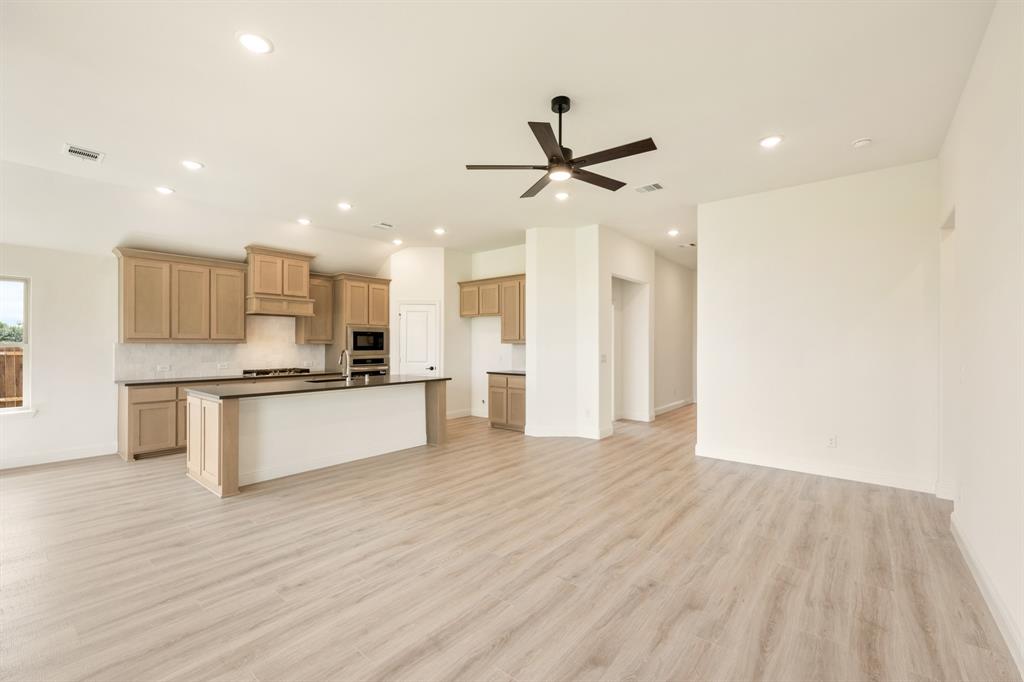 Waverly Estates - Residential