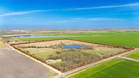 50 County Road 3400 Pecan Gap TX 75469