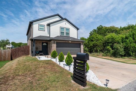 3516 Mulberry Drive Granbury TX 76048