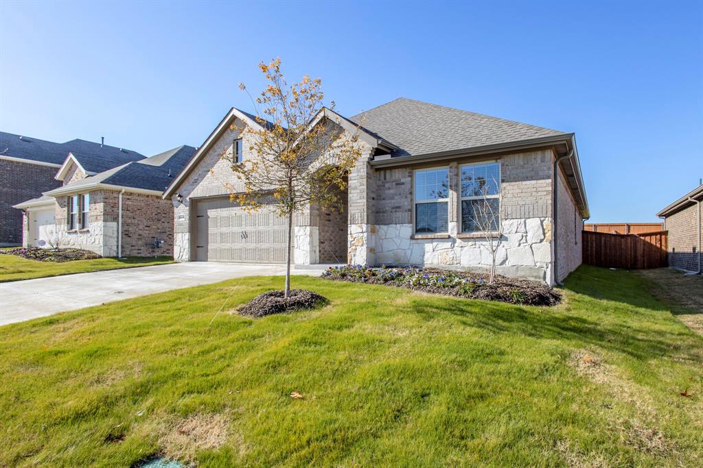 Whitewing Trails Ph 2b - Residential Lease