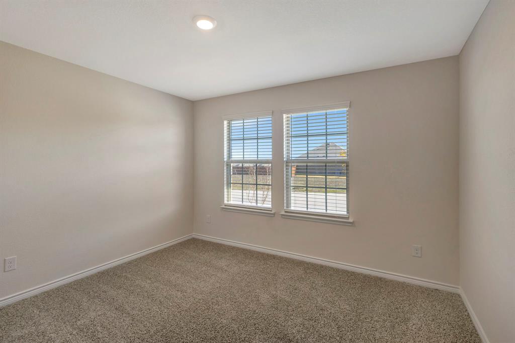 Whitewing Trails Ph 2b - Residential Lease