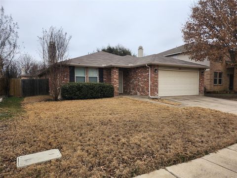 1825 Riverchase Lane Fort Worth TX 76247