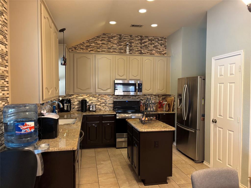 Meadow Glen - Residential