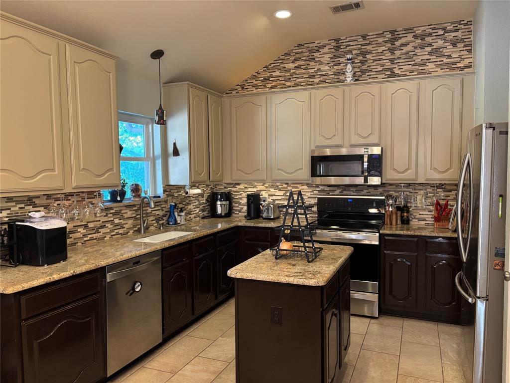 Meadow Glen - Residential