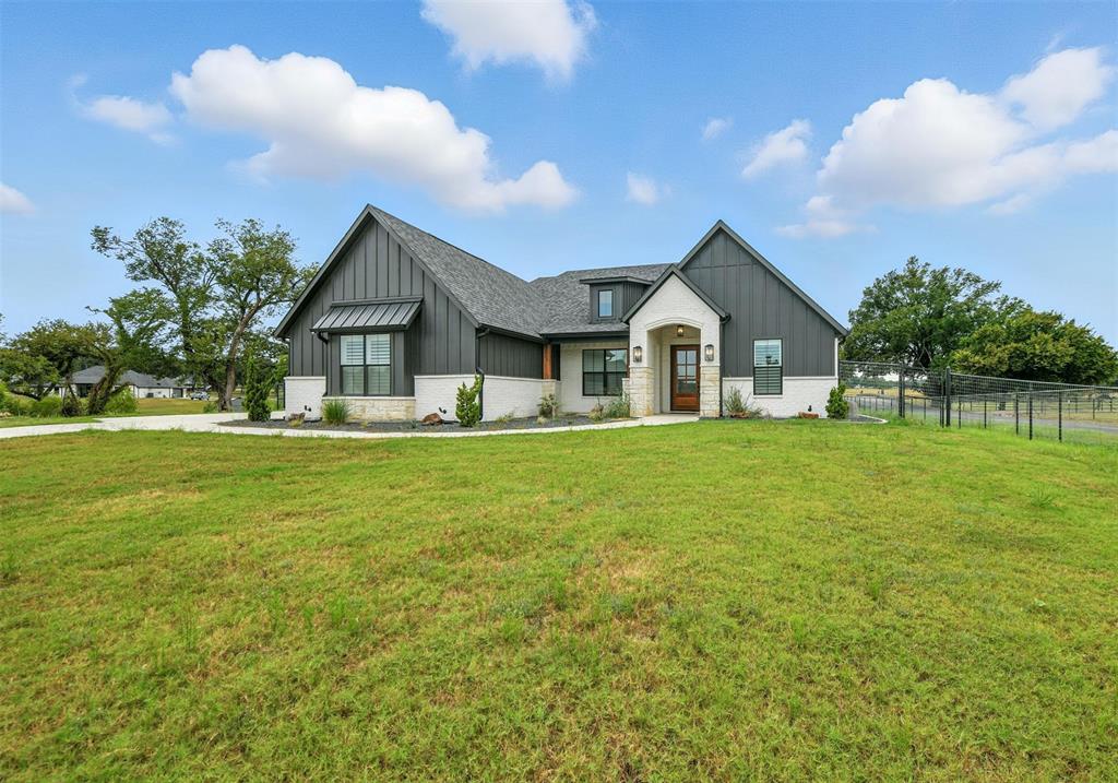 1000 Hennesay Park