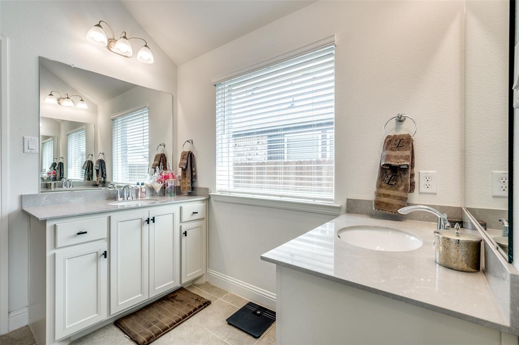 Aubrey Creek Estates - Residential Lease