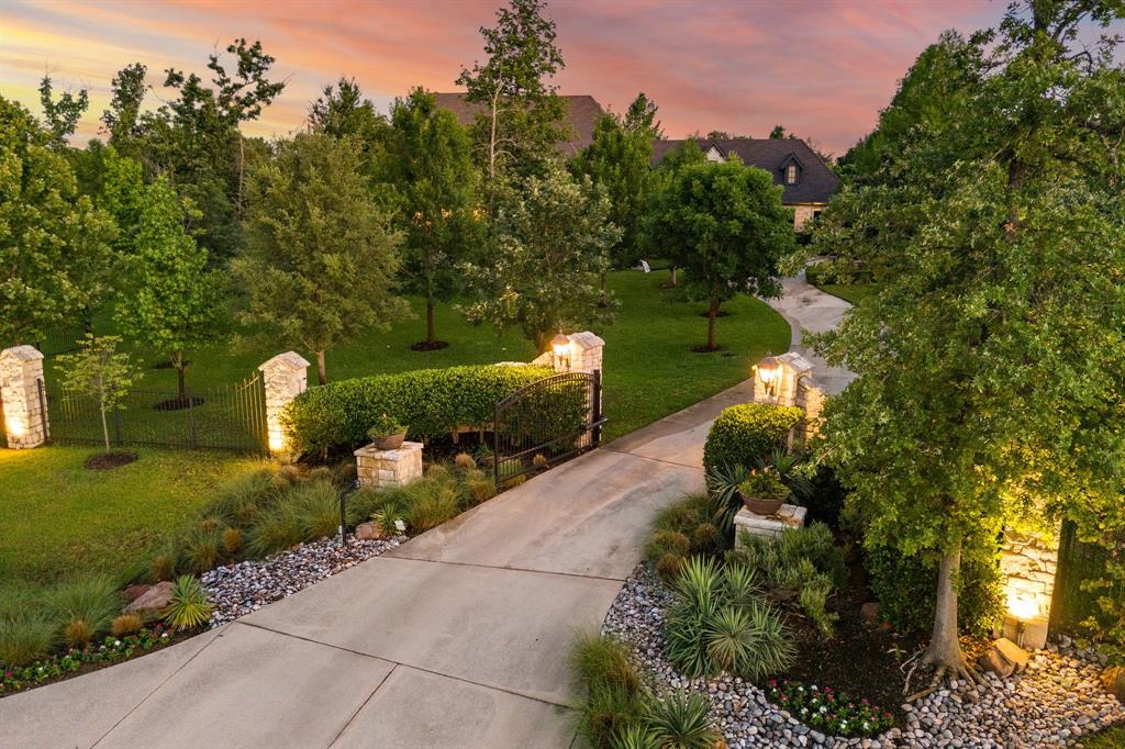 701 Cimarron Court