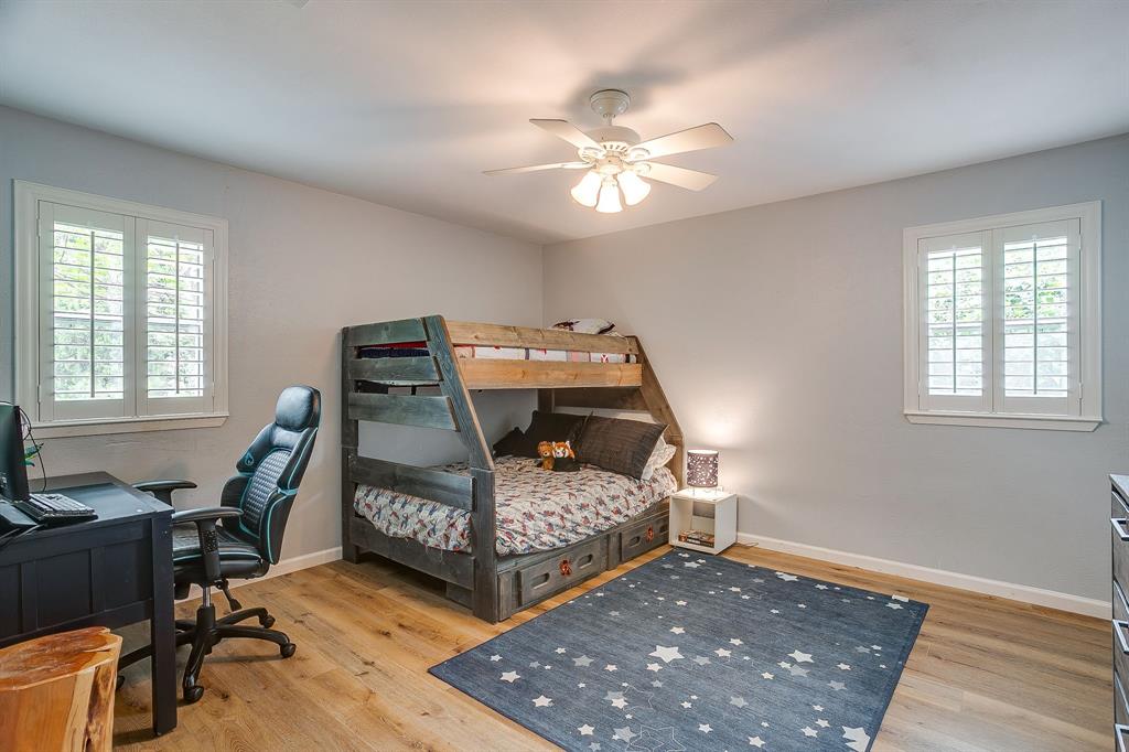 El Chico Rev - Residential