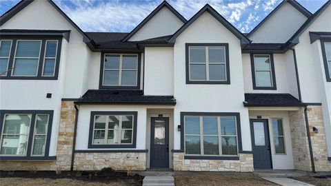 Photo of 353 Buck Ridge Drive, Frisco, TX 75068 (MLS # 21221674)