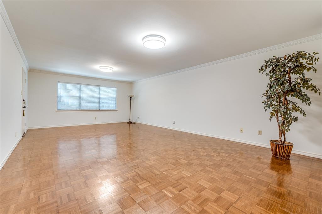 Condo Fontainbleau - Residential