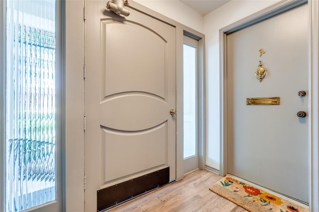 Condo Fontainbleau - Residential