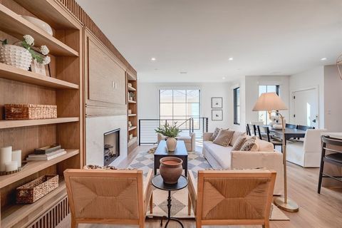 Tiny photo for 4128 University Boulevard #2L, University Park, TX 75205 (MLS # 21080499)