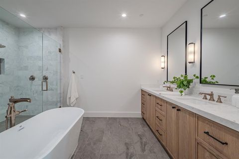 Tiny photo for 4128 University Boulevard #2L, University Park, TX 75205 (MLS # 21080499)