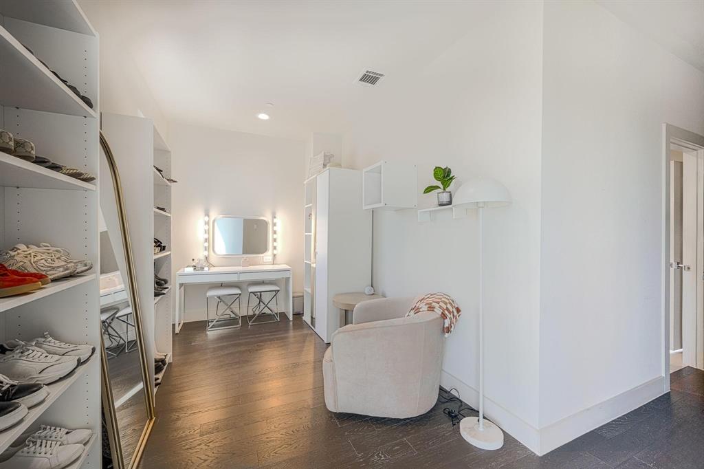 Skyline Ters - Residential Lease