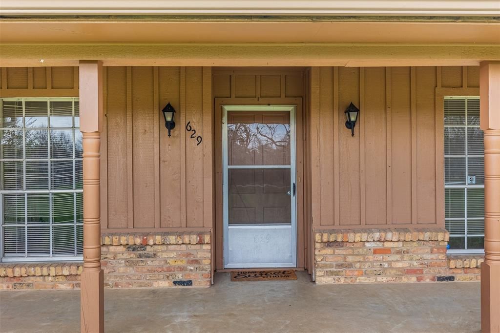 Photo of 629 Fm 697, Sherman, TX 75090 (MLS # 21204430)